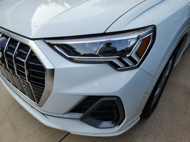 2020 Audi F3 Q3 - Image 8 of 10