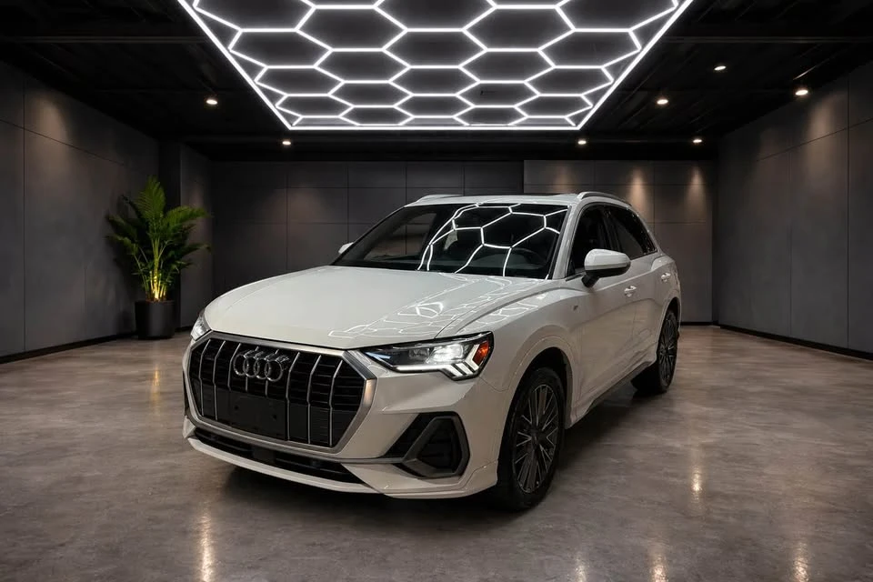 2020 Audi F3 Q3 - Image 2 of 8