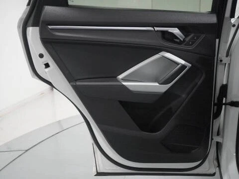 2020 Audi F3 Q3 - Image 10 of 20