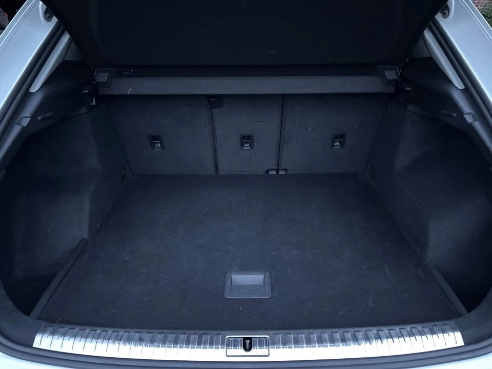 2020 Audi F3 Q3 - Image 9 of 11