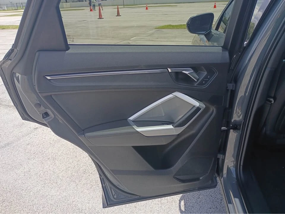 2020 Audi F3 Q3 - Image 17 of 19