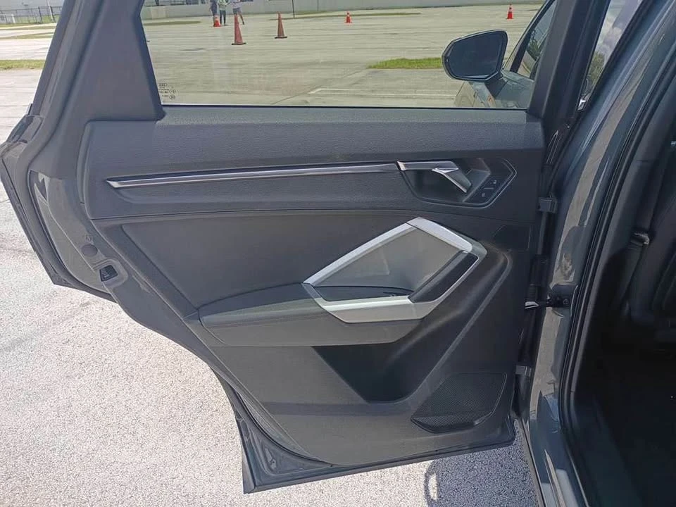 2020 Audi F3 Q3 - Image 12 of 19