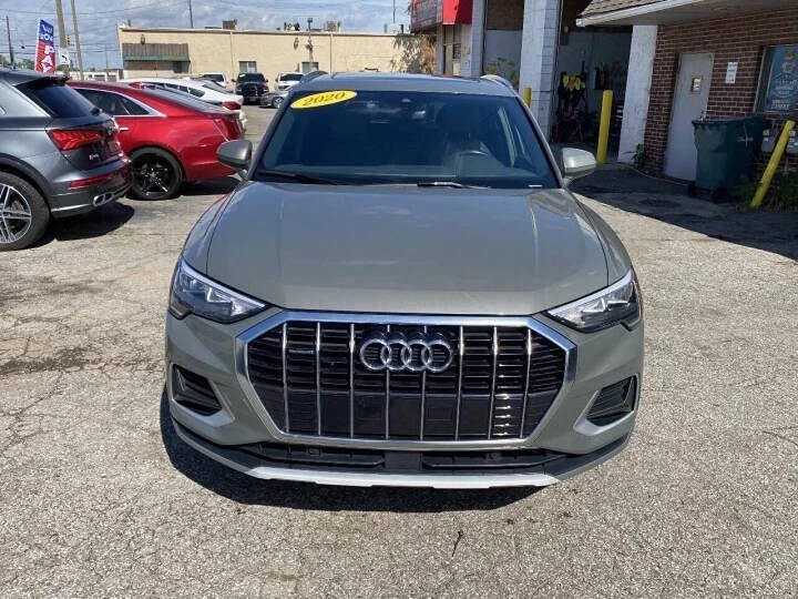2020 Audi F3 Q3 - Image 2 of 17