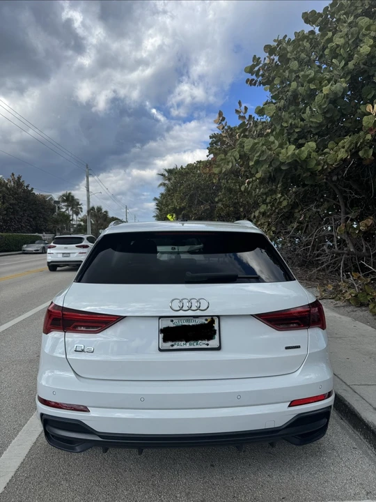 2020 Audi F3 Q3 - Image 3 of 12