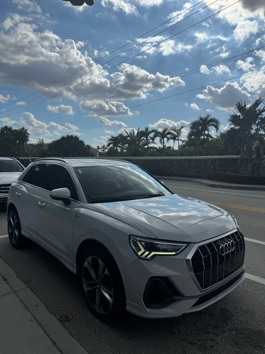 2020 Audi F3 Q3 - Image 2 of 12