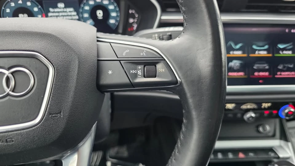 2020 Audi F3 Q3 - Image 11 of 21