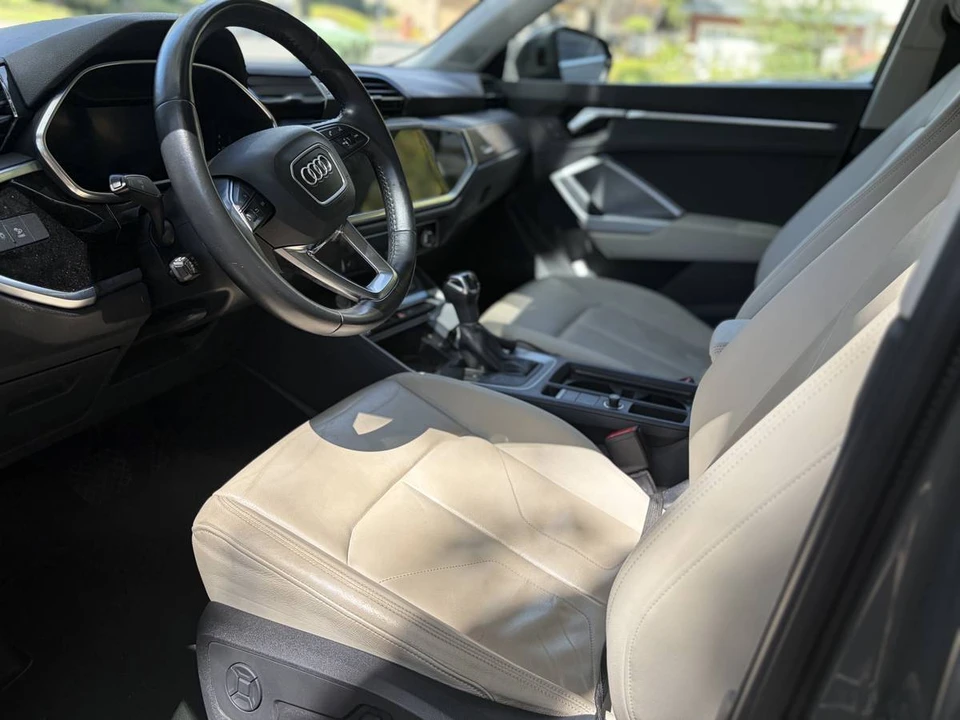 2020 Audi F3 Q3 - Image 12 of 24