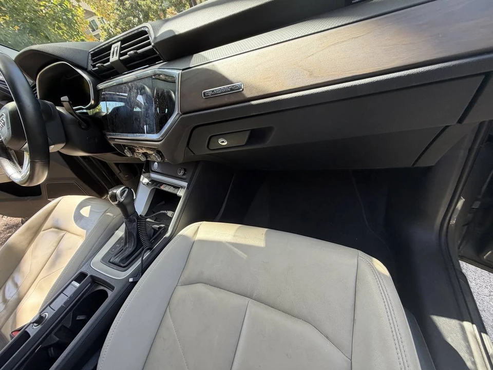 2020 Audi F3 Q3 - Image 15 of 24