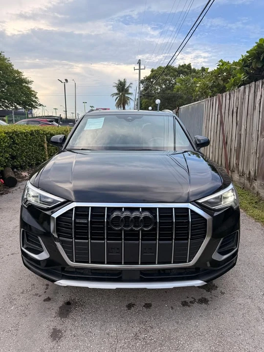 2020 Audi F3 Q3 - Image 2 of 13
