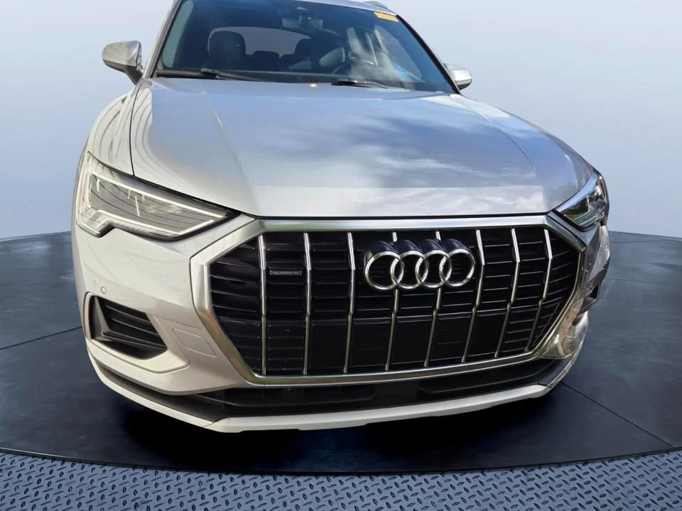 2020 Audi F3 Q3 - Image 2 of 3