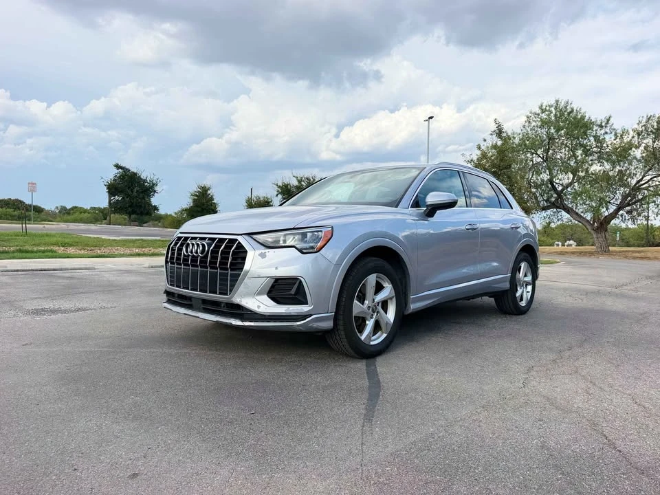 2020 Audi F3 Q3 - Image 2 of 12