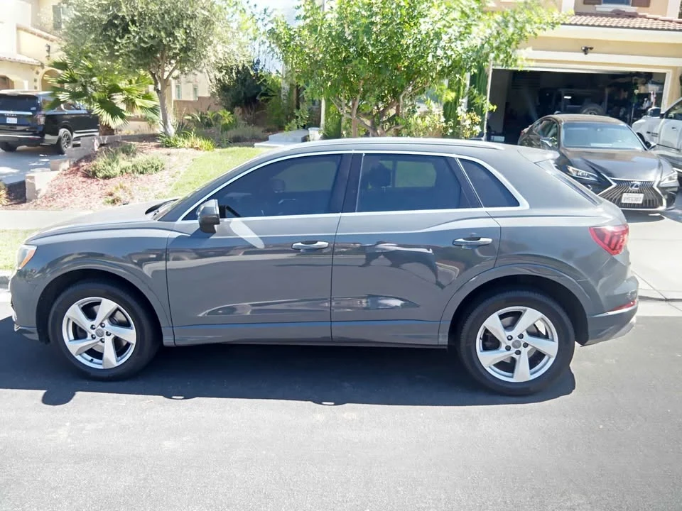 2020 Audi F3 Q3 - Image 2 of 3