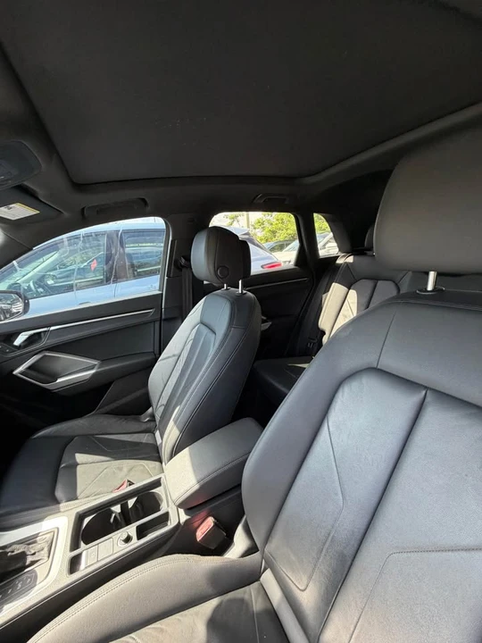 2020 Audi F3 Q3 - Image 7 of 9