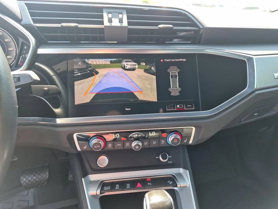 2020 Audi F3 Q3 - Image 16 of 20