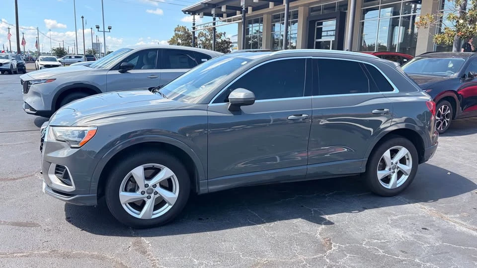 2020 Audi F3 Q3 - Image 3 of 14