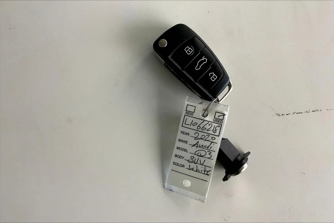 2020 Audi F3 Q3 - Image 14 of 21