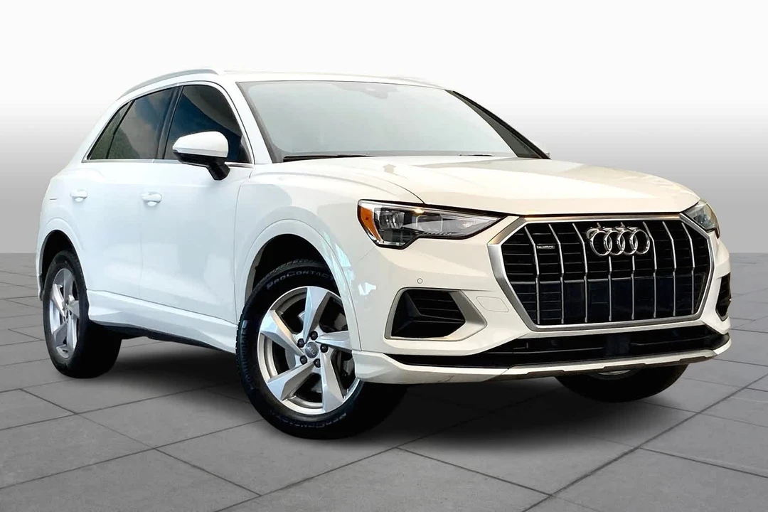2020 Audi F3 Q3 - Image 2 of 21