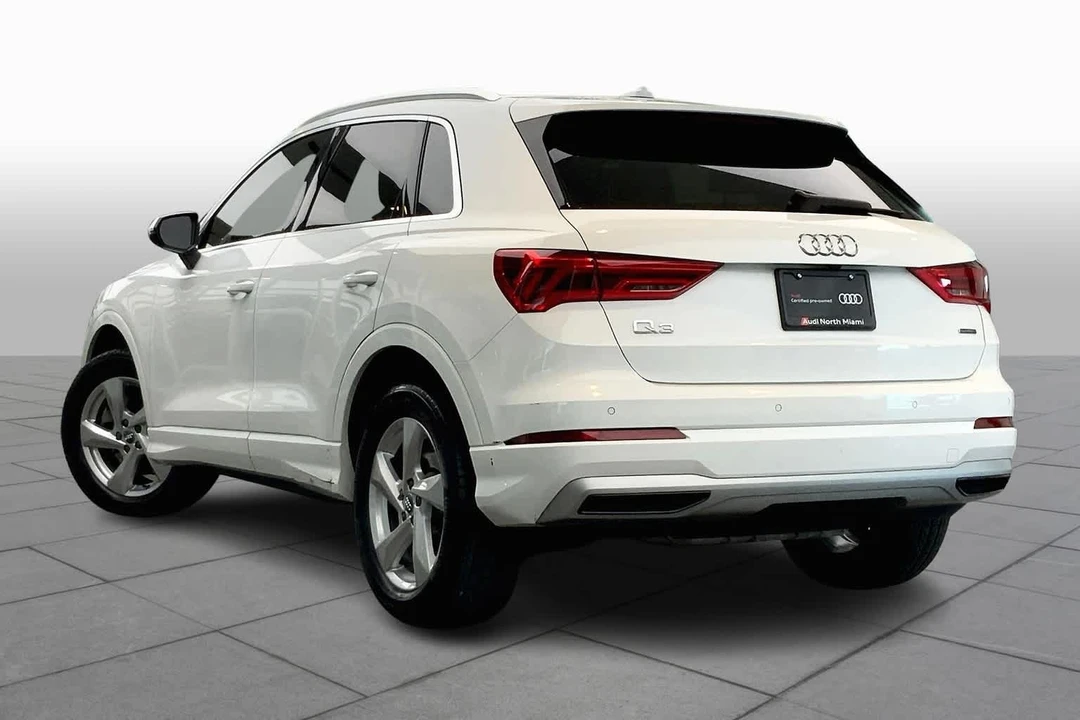 2020 Audi F3 Q3 - Image 11 of 21