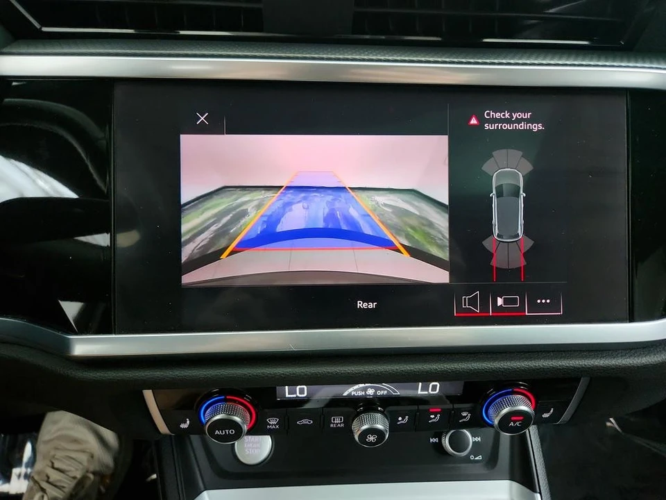 2020 Audi F3 Q3 - Image 19 of 21