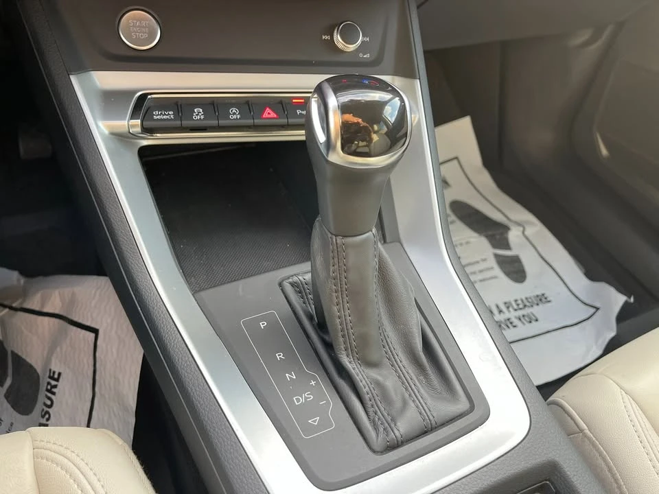 2020 Audi F3 Q3 - Image 17 of 20