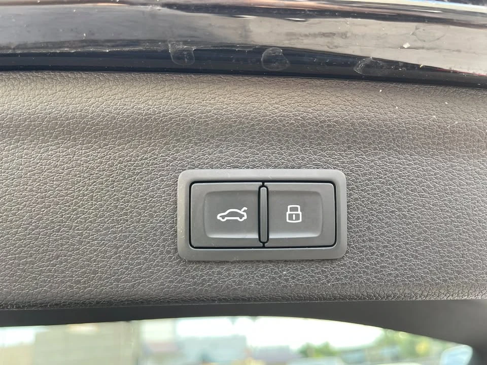 2020 Audi F3 Q3 - Image 12 of 20