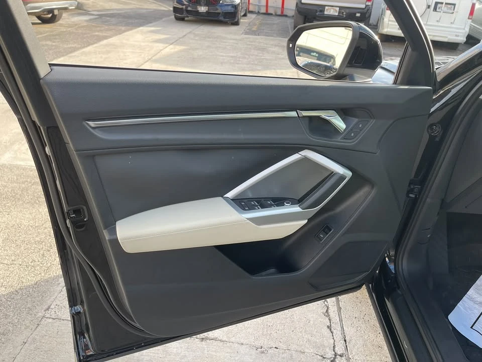 2020 Audi F3 Q3 - Image 8 of 20
