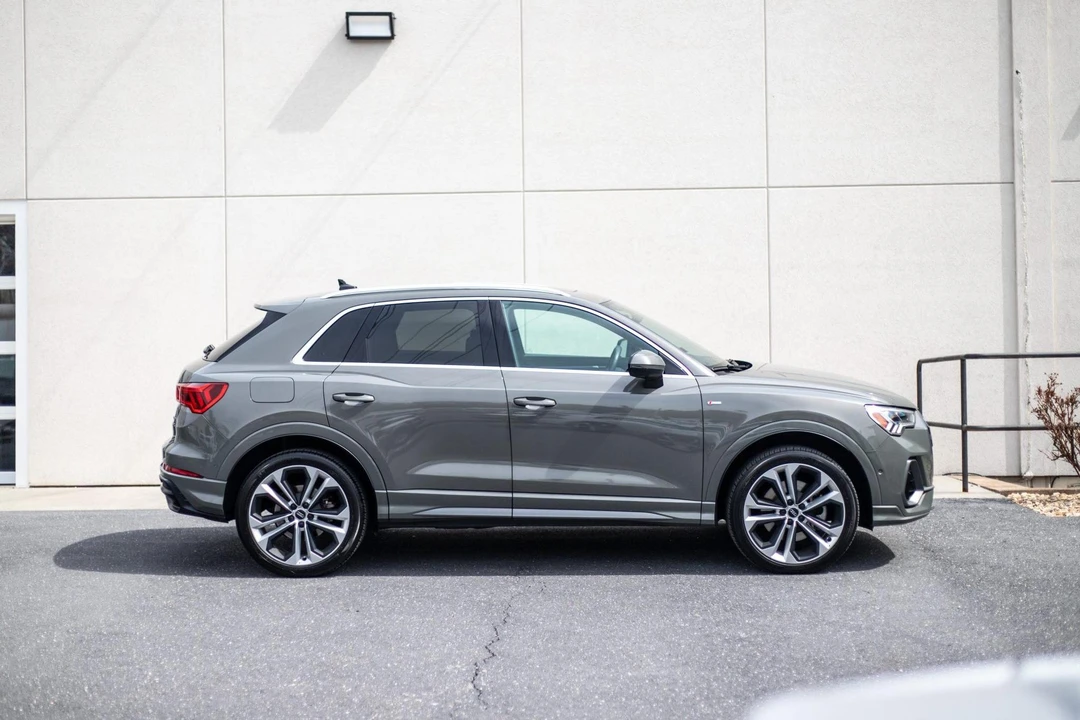 2020 Audi F3 Q3 - Image 4 of 31