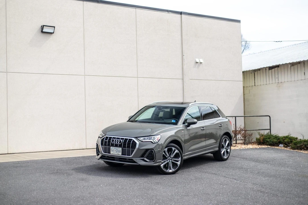 2020 Audi F3 Q3 - Image 3 of 31
