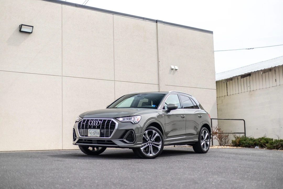 2020 Audi F3 Q3 - Image 2 of 31