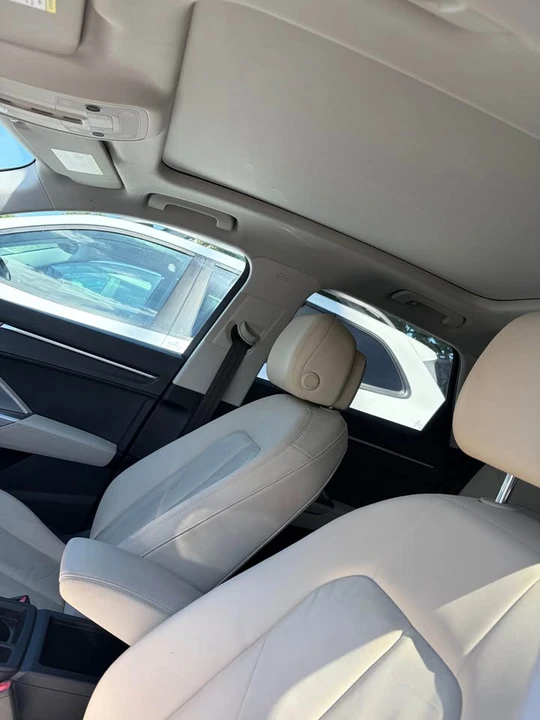 2020 Audi F3 Q3 - Image 8 of 9