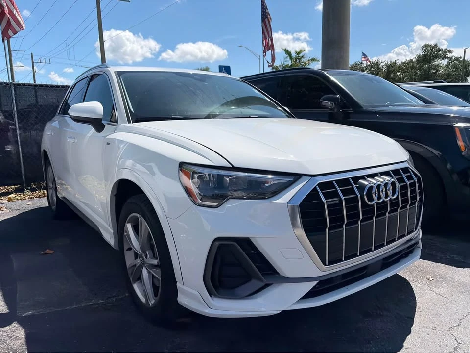 2020 Audi F3 Q3 - Image 3 of 9