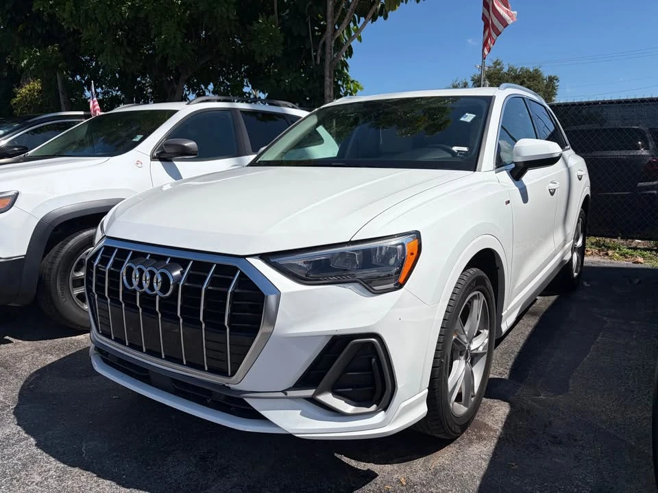 2020 Audi F3 Q3 - Image 3 of 9