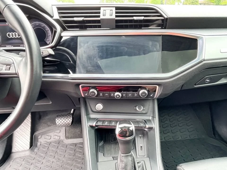 2020 Audi F3 Q3 - Image 9 of 10