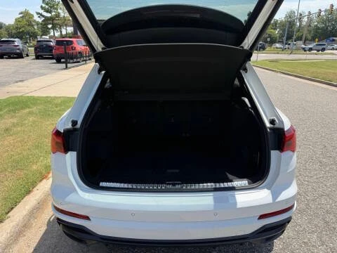 2020 Audi F3 Q3 - Image 9 of 20