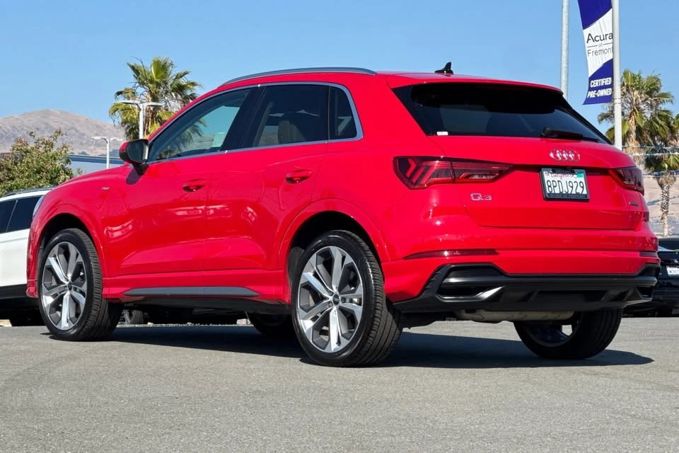 2020 Audi F3 Q3 - Image 2 of 13