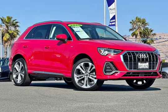 2020 Audi Q3 S line Premium Plus AWD