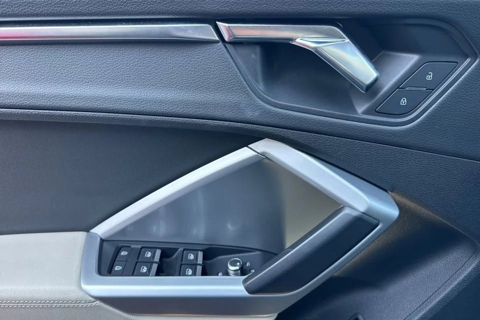 2020 Audi F3 Q3 - Image 15 of 16