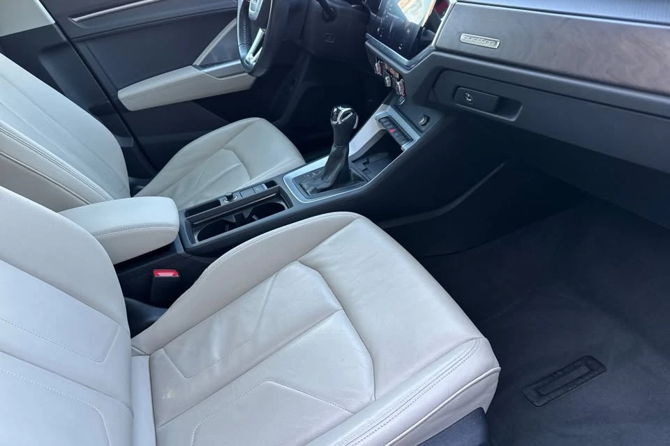 2020 Audi F3 Q3 - Image 11 of 16