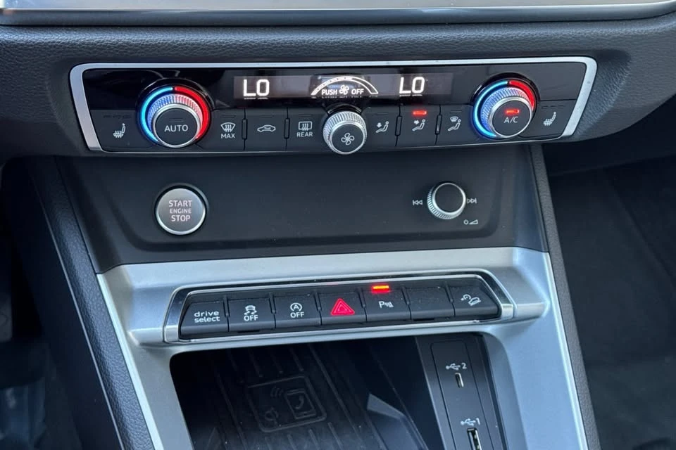 2020 Audi F3 Q3 - Image 8 of 16