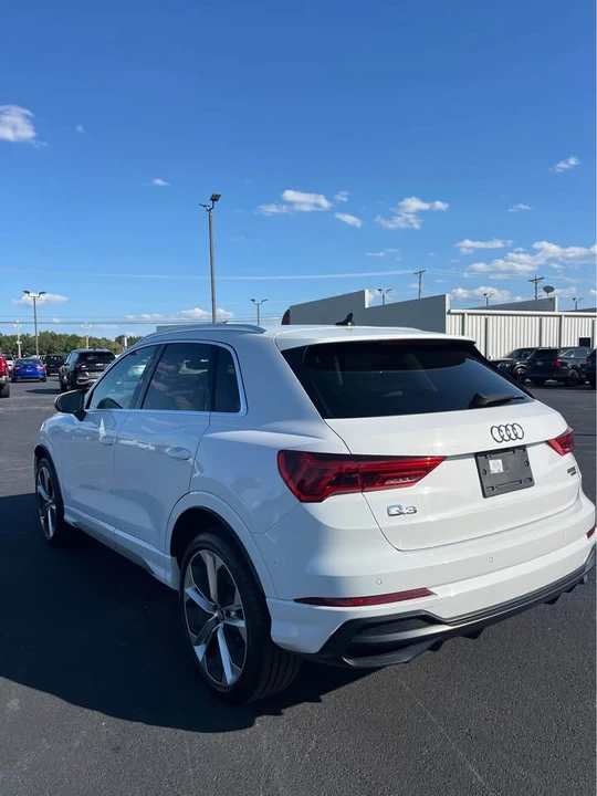 2020 Audi F3 Q3 - Image 3 of 6