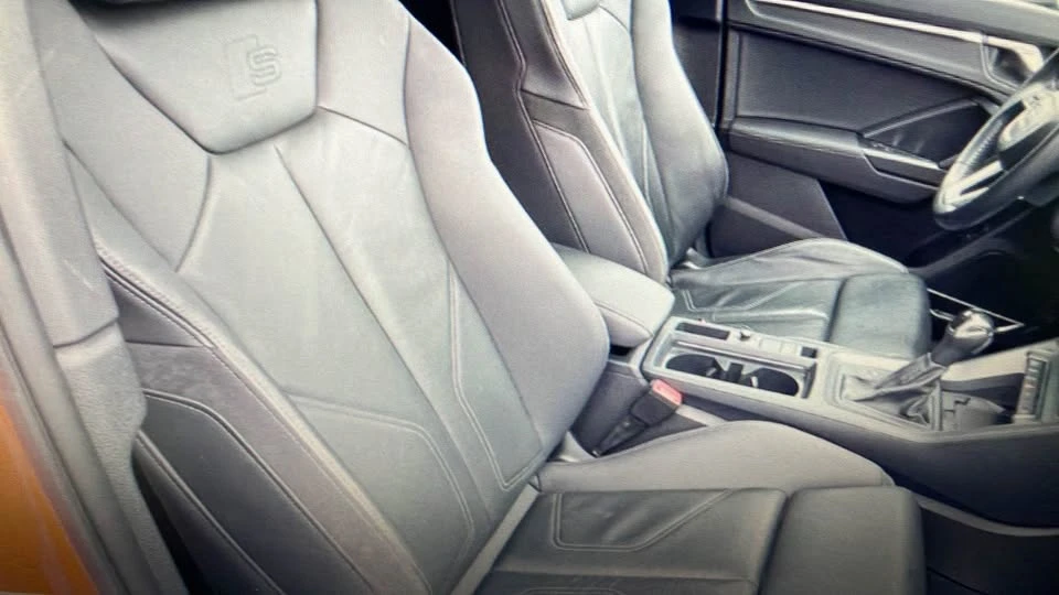 2020 Audi F3 Q3 - Image 2 of 5