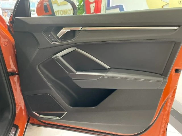 2020 Audi F3 Q3 - Image 26 of 31