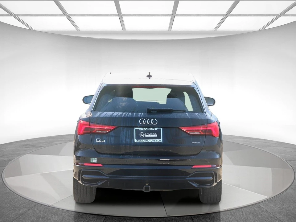 2020 Audi F3 Q3 - Image 3 of 12