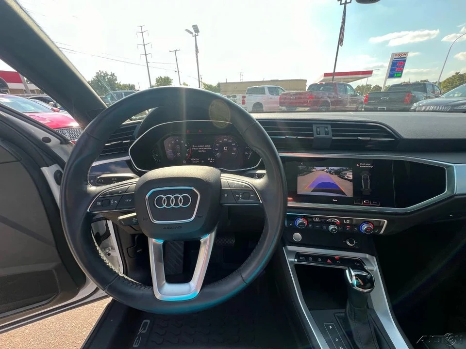2020 Audi F3 Q3 - Image 19 of 21