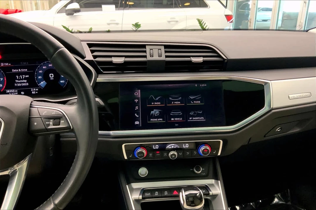 2020 Audi F3 Q3 - Image 7 of 12