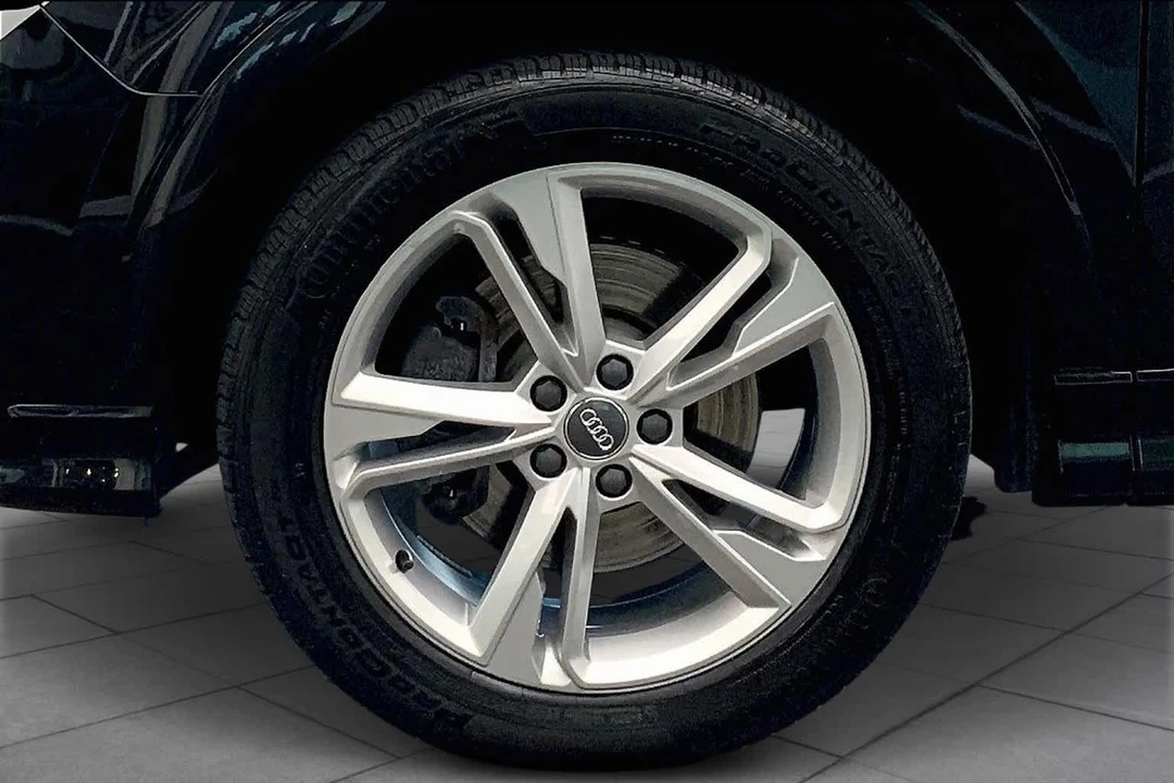 2020 Audi F3 Q3 - Image 11 of 12