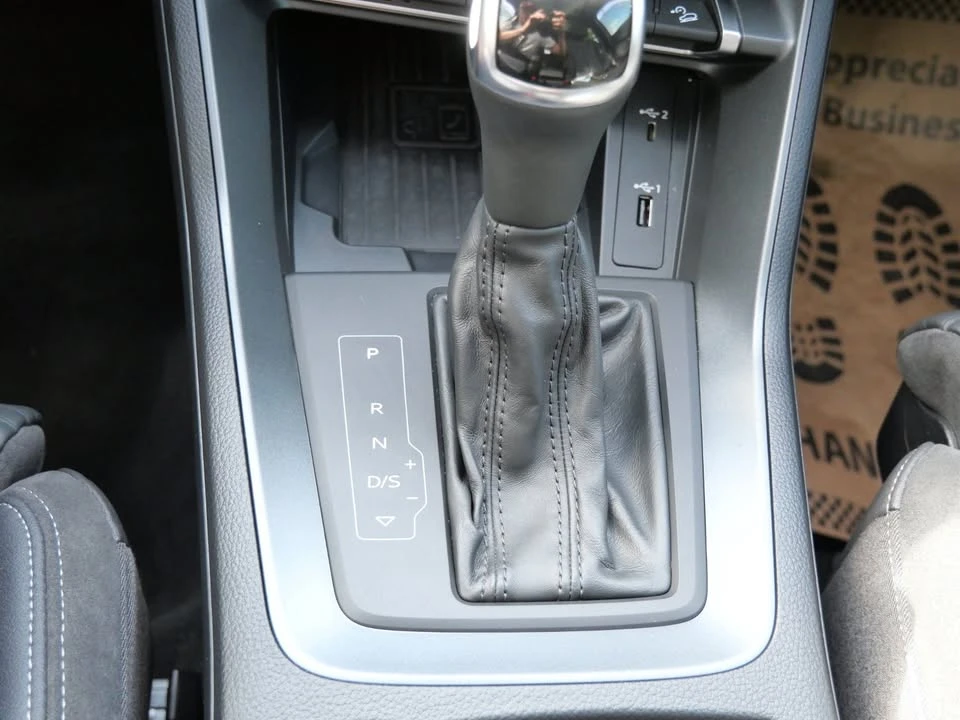 2020 Audi F3 Q3 - Image 17 of 20