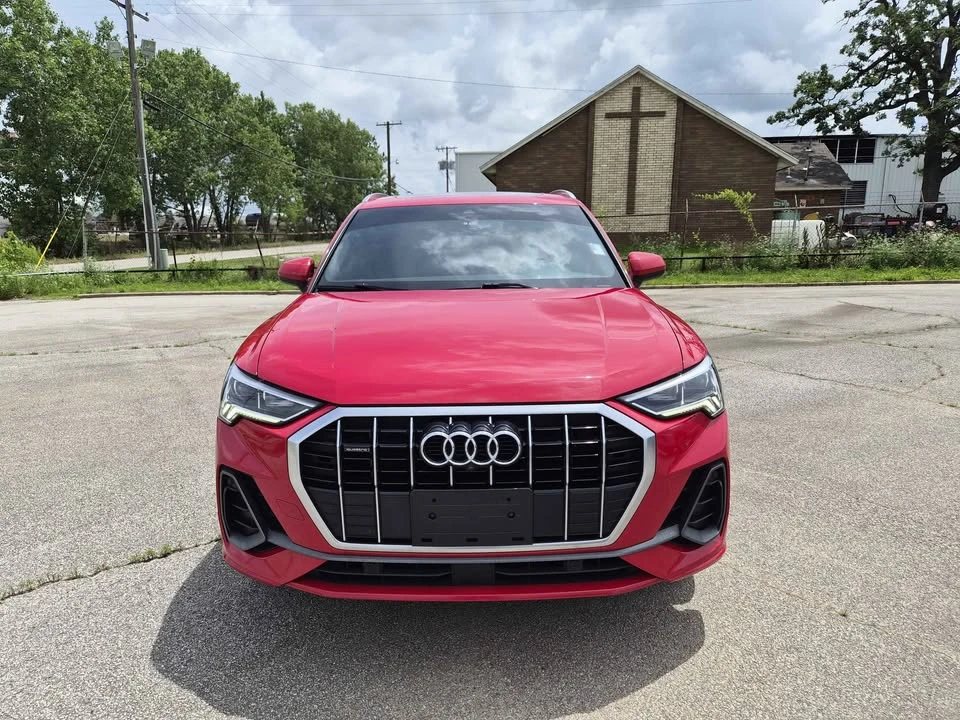 2020 Audi F3 Q3 - Image 2 of 19