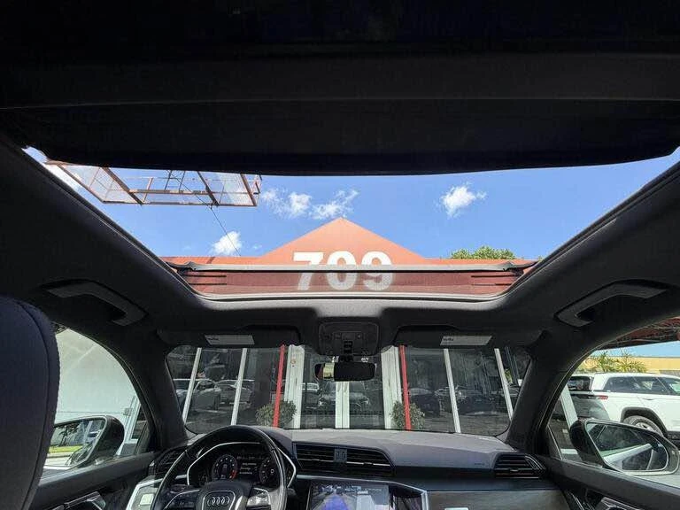 2020 Audi F3 Q3 - Image 17 of 19