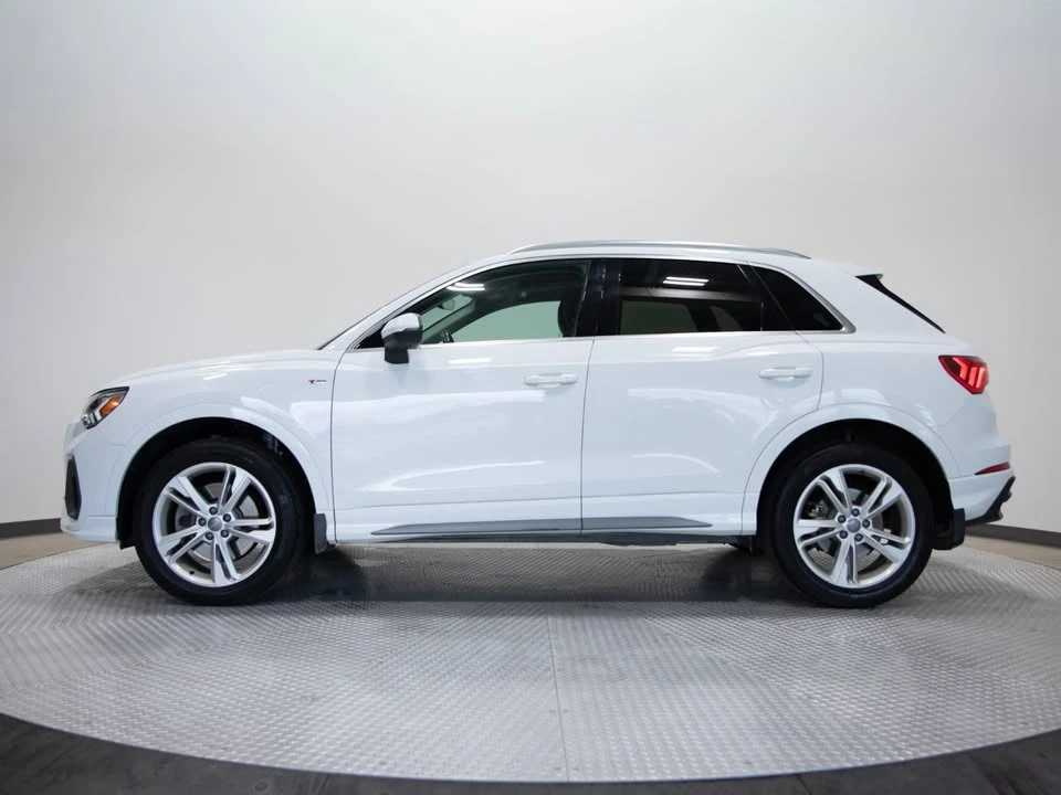 2020 Audi F3 Q3 - Image 2 of 20